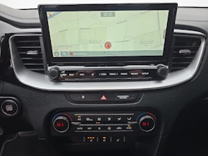 Vehicle image KIA XCeed 1.5 T-GDi MHEV Power / ab 3,99% Leasing bei Abschluss einer Protect Autoversicherung