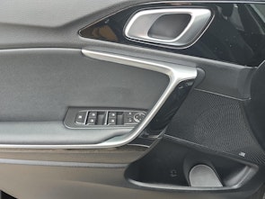 Vehicle image KIA XCeed 1.5 T-GDi MHEV Power / ab 3,99% Leasing bei Abschluss einer Protect Autoversicherung