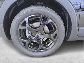 Vehicle image OPEL Crossland 1.2 T 130 Elegance / ab 3,99% Leasing bei Abschluss einer Protect Autoversicherung