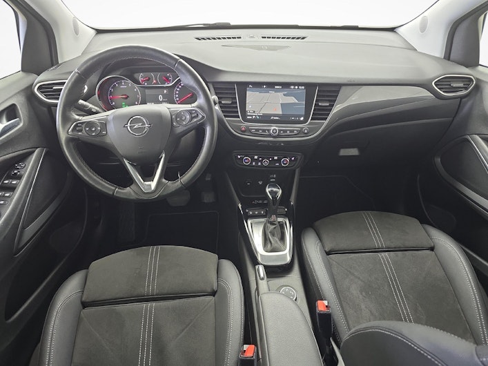 Vehicle image OPEL CROSSLAND