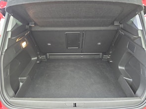 Vehicle image OPEL Grandland 1.2 T Elegance / ab 3,99% Leasing bei Abschluss einer Protect Autoversicherung