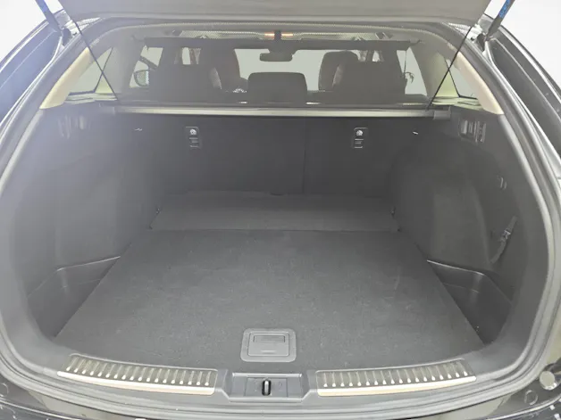 Mazda 6 Sport Wagon 2.5 Revolution / Jetzt mit attraktivem 1.99% Leasing!