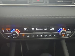 Fahrzeugbild MAZDA 6 Sport Wagon 2.5 Revolution / ab 3,99% Leasing bei Abschluss einer Protect Autoversicherung