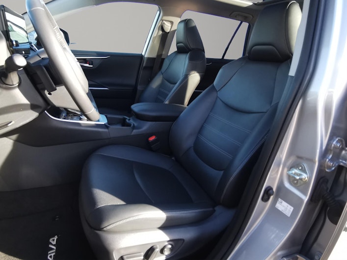 Vehicle image TOYOTA RAV-4