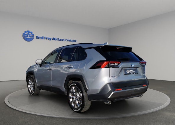 Vehicle image 6 Vehicle image 6