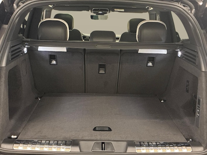 Vehicle image LAND ROVER RANGE ROVER SPORT