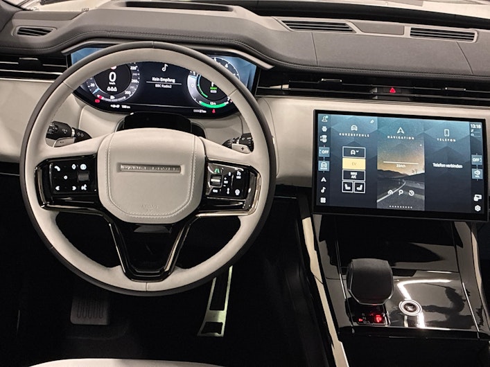 Vehicle image LAND ROVER RANGE ROVER SPORT