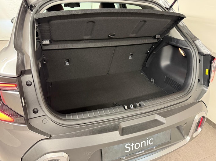 Vehicle image KIA STONIC