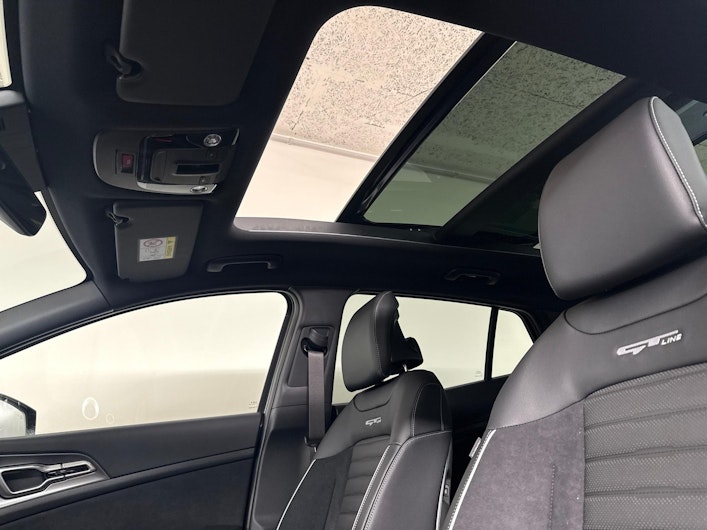 Vehicle image KIA SPORTAGE