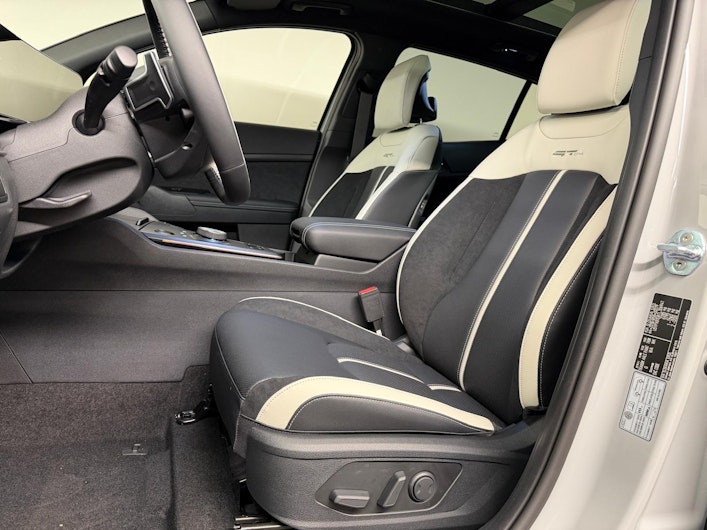 Vehicle image KIA SPORTAGE