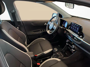 https://vehicle.imgix.net/4137905/8218bdcd-6a70-4b3c-b65d-e8db5d5f8e8a.jpg