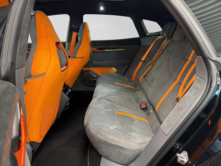 Vehicle image ZEEKR 001