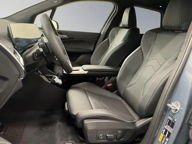 BMW 230e xDrive paddles Active Tourer