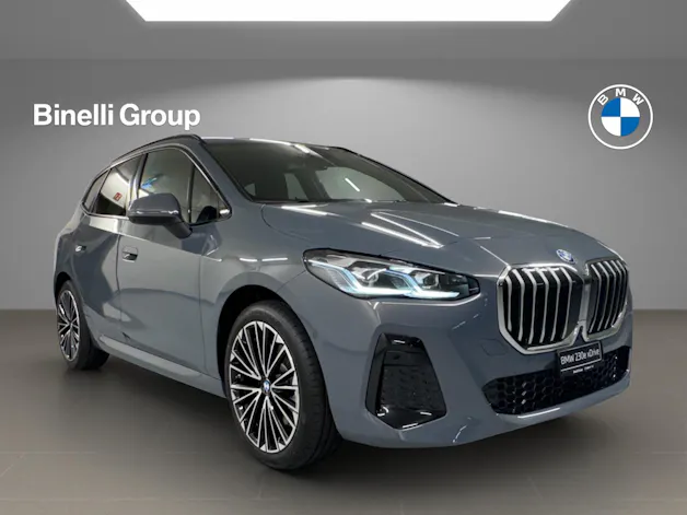 BMW 230e xDrive paddles Active Tourer