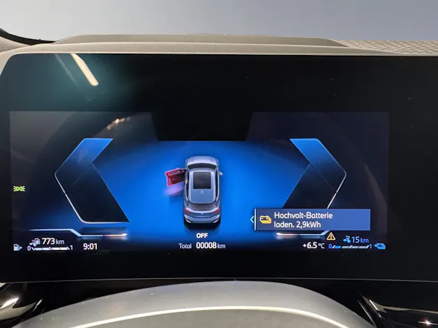 BMW 230e xDrive paddles Active Tourer