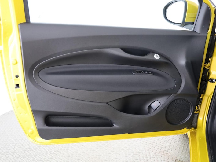 Vehicle image FIAT 500