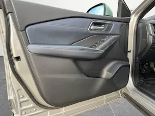 Nissan Qashqai 1.3 DIG-T Tekna+ 4x4