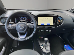 Fahrzeugbild TOYOTA Aygo X 1.5 VVT-i HSD Style