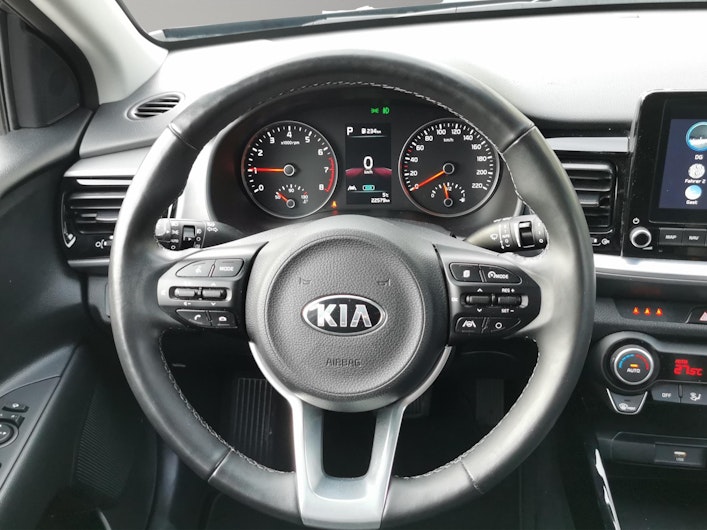 Vehicle image KIA STONIC