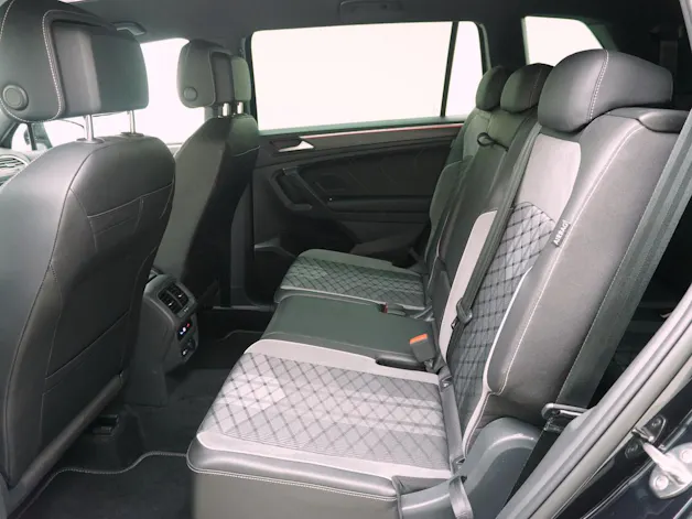 VW Tiguan Allspace 2.0 TSI DSG R-Line Black Style 4Motion