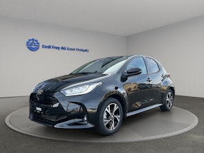 Vehicle image TOYOTA Yaris 1.5 VVT-i HSD Trend