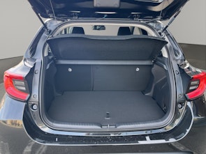 Vehicle image TOYOTA Yaris 1.5 VVT-i HSD Trend