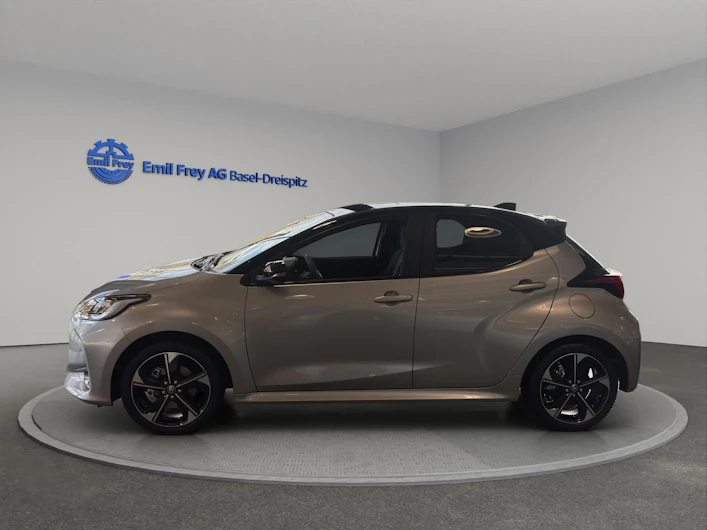 Fahrzeugbild TOYOTA YARIS