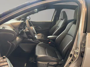 Toyota Yaris 1.5 VVT-i HSD Premium