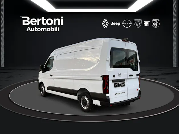 Nissan Interstar 3.5 fourg. L2H2 2.0 dCi 130 Acenta
