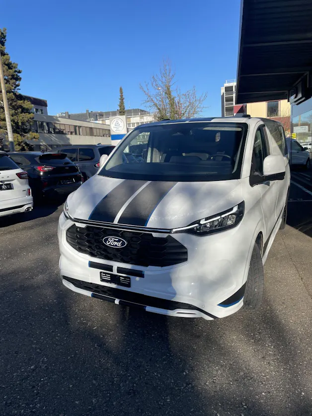 Ford Transit C Van 320 L1 2.5 Duratec 233 Sport PHEV