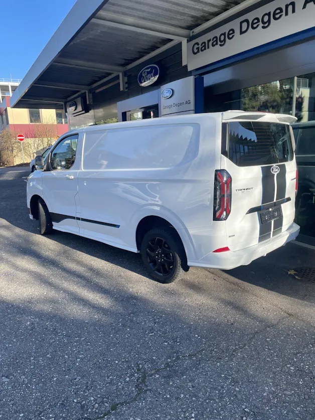 Ford Transit C Van 320 L1 2.5 Duratec 233 Sport PHEV