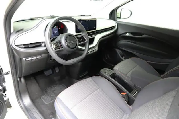 Fiat 500 C el 87 kW Icon