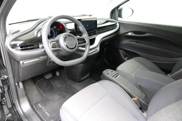Fiat 500 C el 87 kW Icon