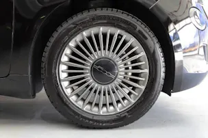 Fiat 500 C el 87 kW Icon