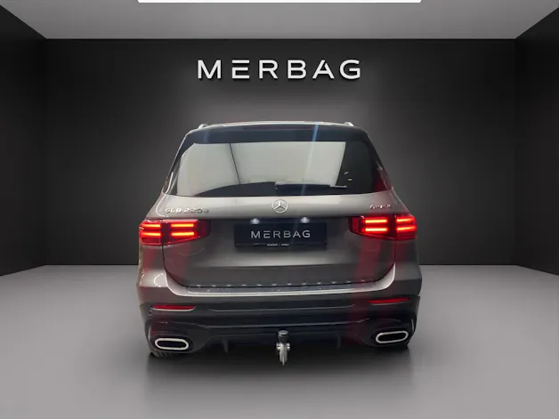Mercedes-Benz GLB 220 d 4M 8G-Tronic