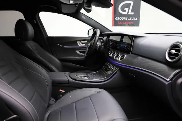 Mercedes-Benz E 200 4Matic AMG Line