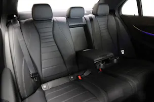 Mercedes-Benz E 200 4Matic AMG Line