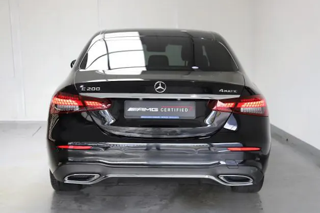 Mercedes-Benz E 200 4Matic AMG Line