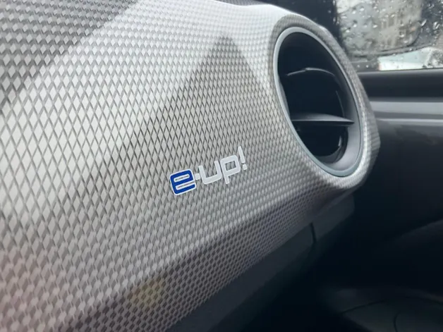 VW e-up! EDITION *** NEUWAGEN ZUM UNSCHLAGBAREN PREIS ***