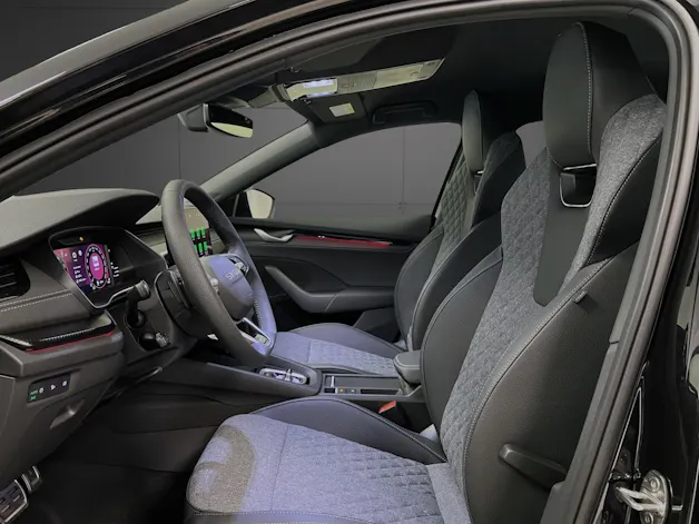Škoda Octavia Combi 1.5 TSI mHEV DSG Sport Line