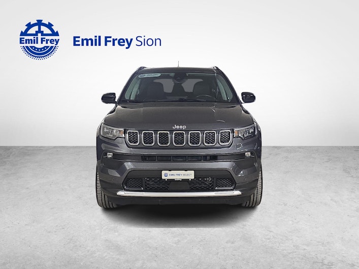 Vehicle image JEEP COMPASS