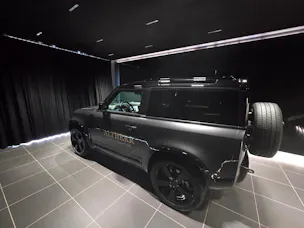 Land Rover Defender 90 3.0 D I6 350 X-Dynamic HSE
