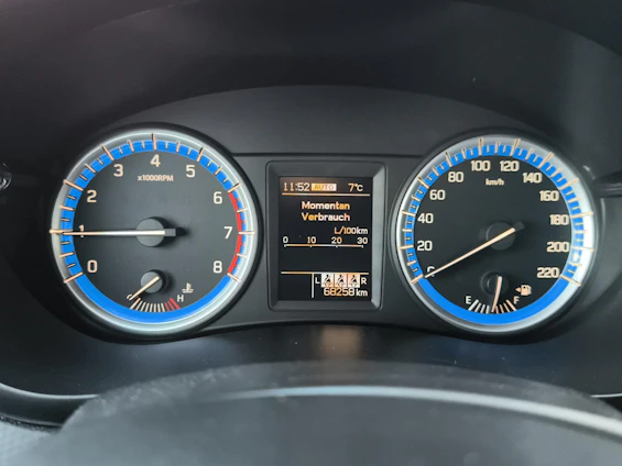 Fahrzeugbild 10 Fahrzeugbild 10
