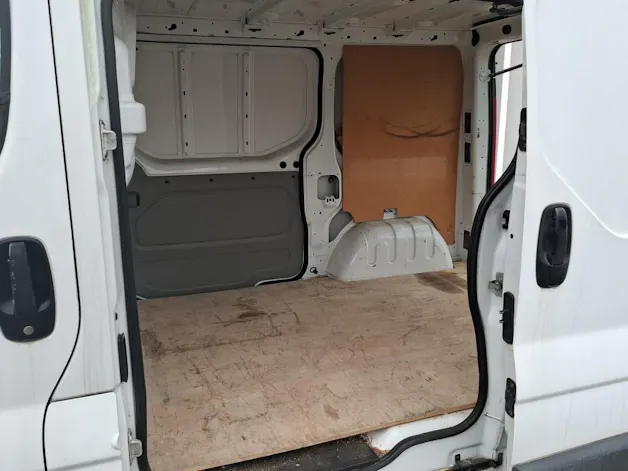 Renault Trafic Kaw. 2.9 t L2 H2 2.0 16V