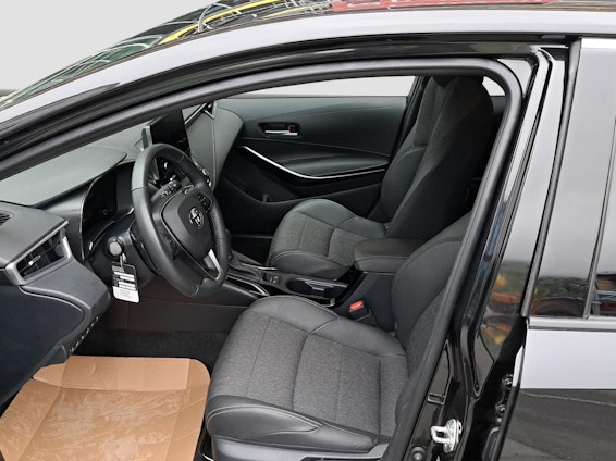 Vehicle image 10 Vehicle image 10