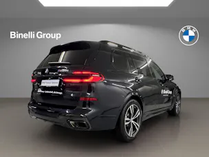 BMW X7 M60i