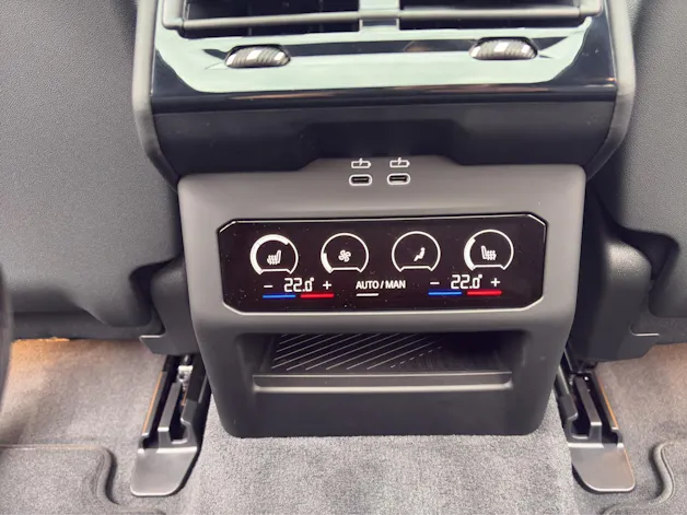 BMW i5 M60 xDrive Touring