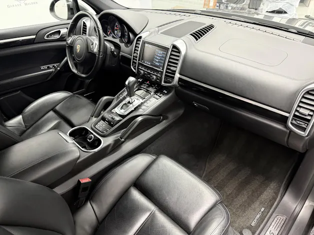 Porsche Cayenne 3.0 V6 S Hybrid