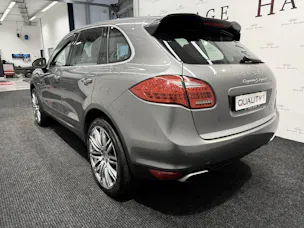 Porsche Cayenne 3.0 V6 S Hybrid