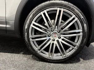 Porsche Cayenne 3.0 V6 S Hybrid